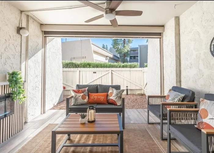 Apartment 2 Bedroom 1st Floor Near Old Town *